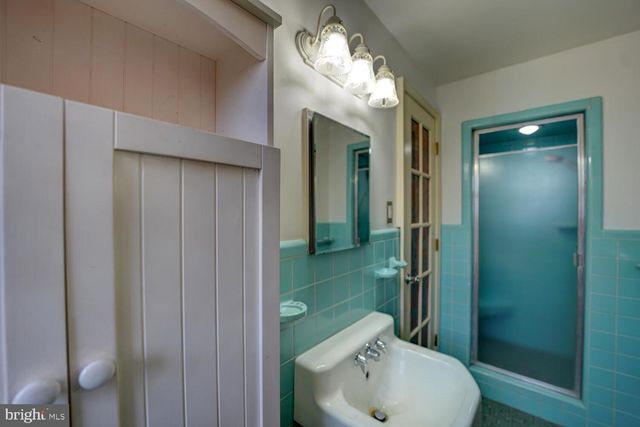 10 N STATE ST, Dover, DE 19901