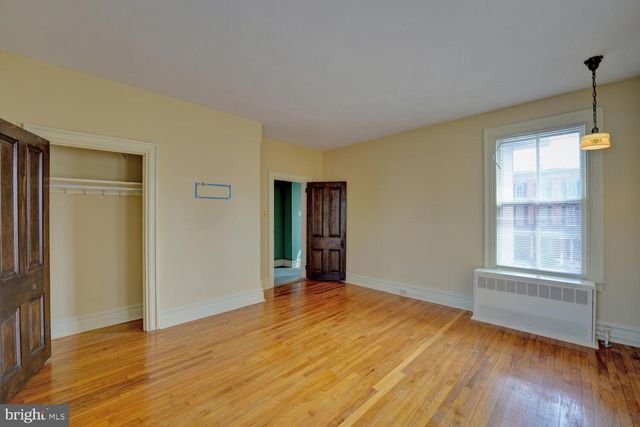 10 N STATE ST, Dover, DE 19901