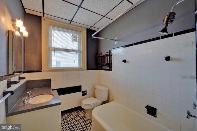 10 N STATE ST, Dover, DE 19901