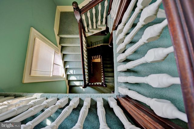 10 N STATE ST, Dover, DE 19901