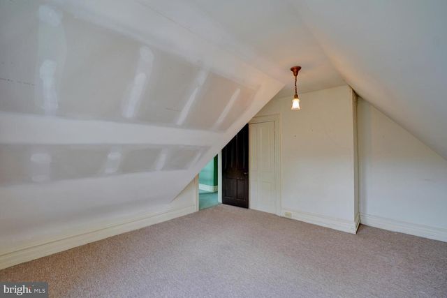 10 N STATE ST, Dover, DE 19901