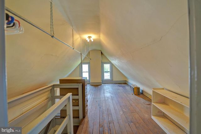 10 N STATE ST, Dover, DE 19901