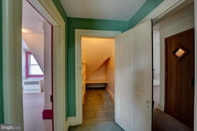 10 N STATE ST, Dover, DE 19901