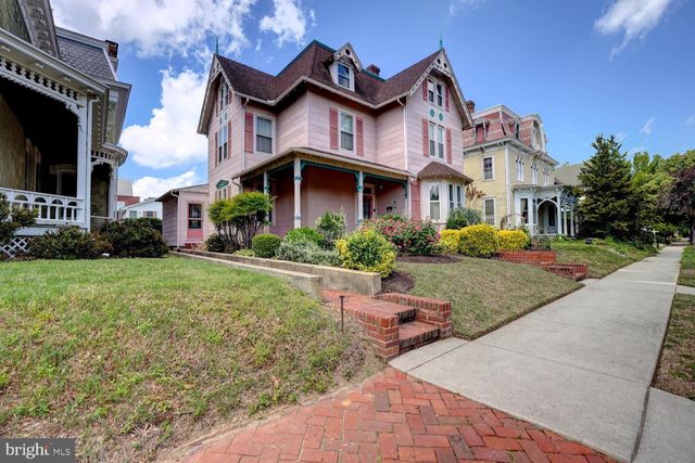 10 N STATE ST, Dover, DE 19901