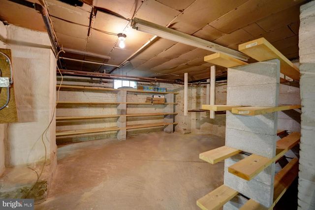 10 N STATE ST, Dover, DE 19901