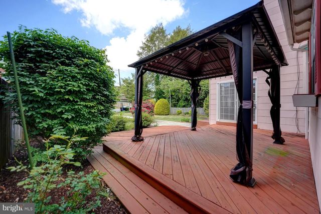 10 N STATE ST, Dover, DE 19901