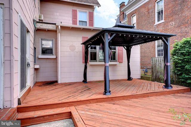 10 N STATE ST, Dover, DE 19901