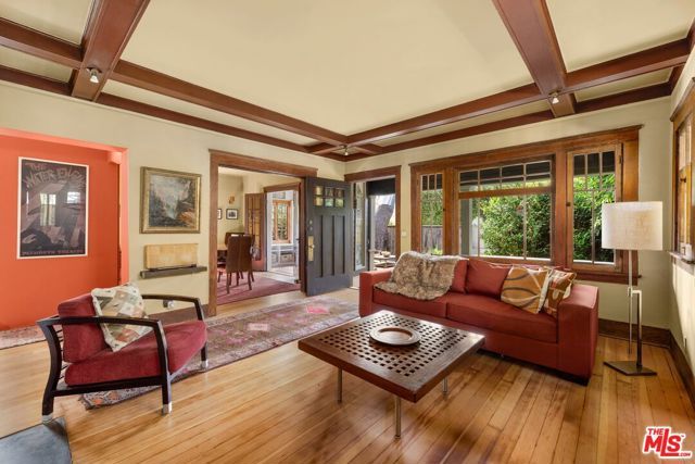 712 Copeland Court, Santa Monica, CA 90405