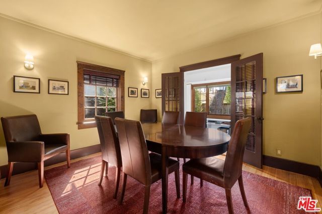 712 Copeland Court, Santa Monica, CA 90405