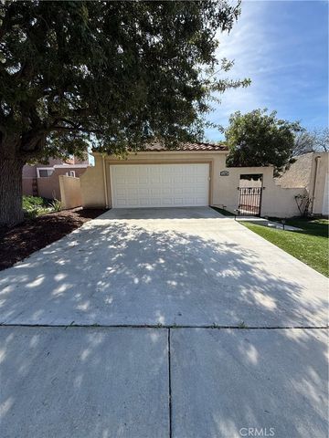 1750 Carrera, San Jacinto, CA 92583