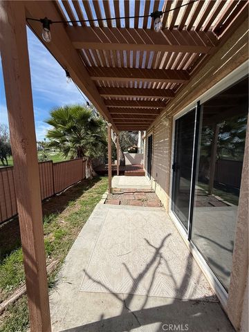 1750 Carrera, San Jacinto, CA 92583