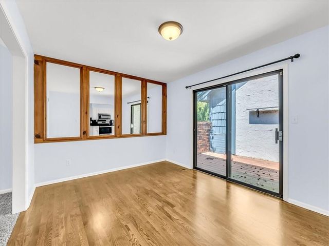 801 NE FAIRWAY HOMES Court, Lee's Summit, MO 64064