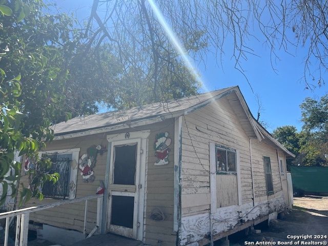229 JUANITA AVE, San Antonio, TX 78237