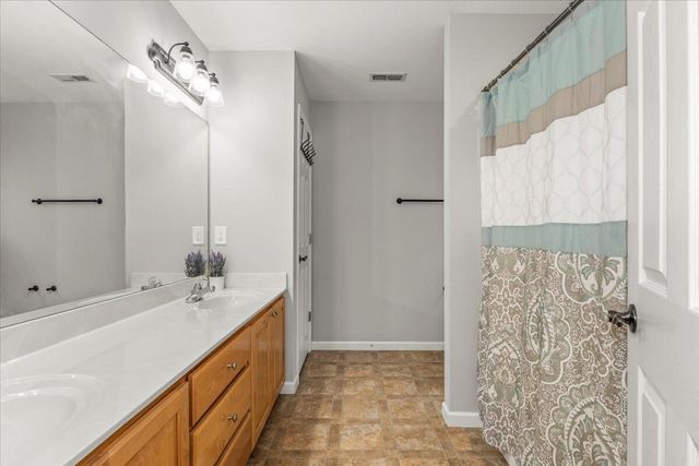 678 Waters Drive, Ringgold, GA 30736