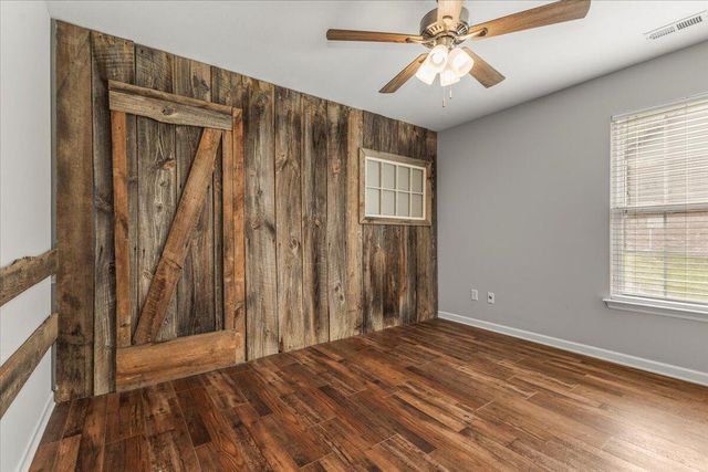 678 Waters Drive, Ringgold, GA 30736