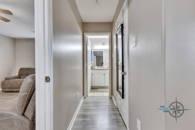 8825 E Buffalo Circle, Willis, TX 77378