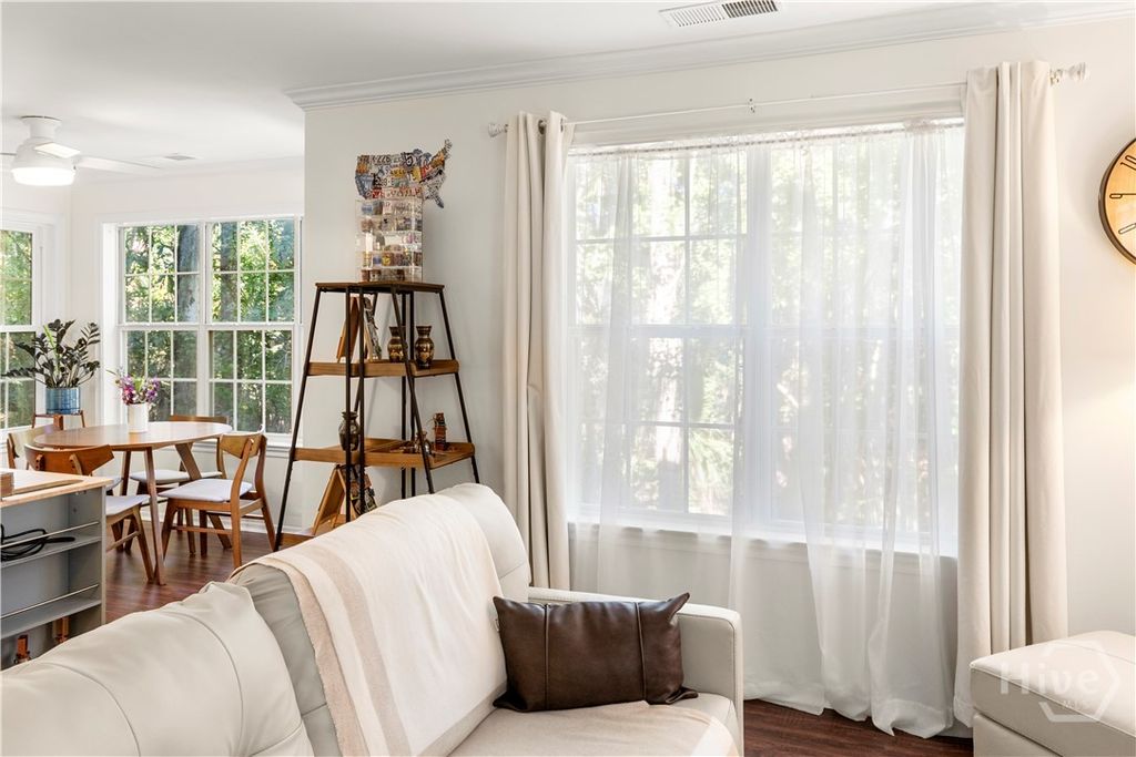 Image 6 of property listing at 12300 Apache Avenue 506, Savannah, GA 31419