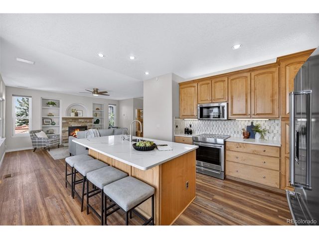 18825 E Union Dr, Aurora, CO 80015