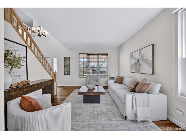 18825 E Union Dr, Aurora, CO 80015
