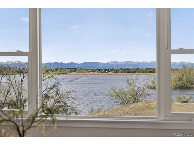 18825 E Union Dr, Aurora, CO 80015