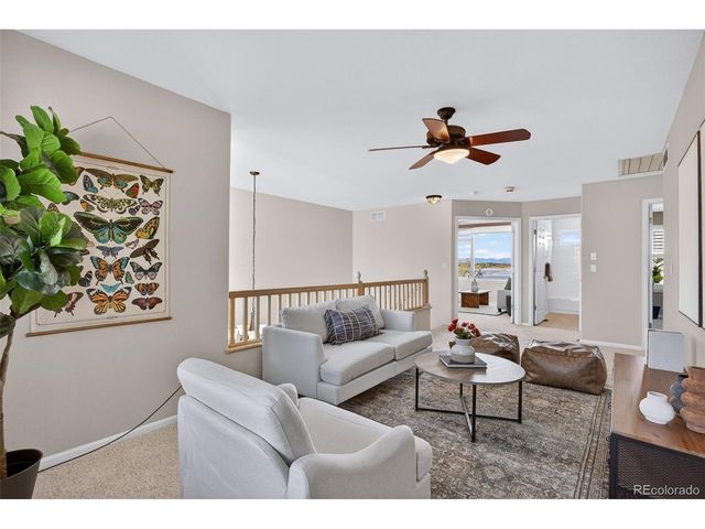 18825 E Union Dr, Aurora, CO 80015