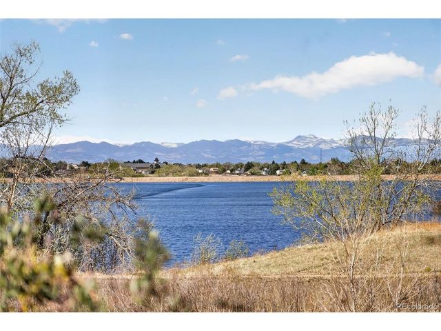 18825 E Union Dr, Aurora, CO 80015