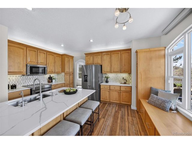18825 E Union Dr, Aurora, CO 80015