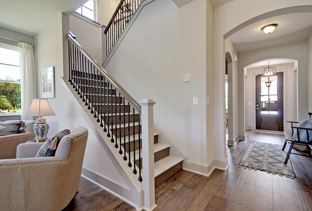 228 Creek Pointe Drive, Moncks Corner, SC 29461