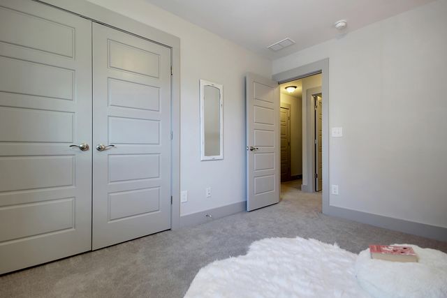 228 Creek Pointe Drive, Moncks Corner, SC 29461