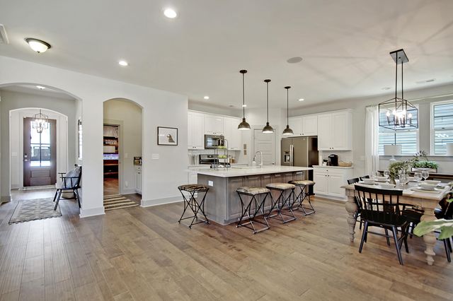 228 Creek Pointe Drive, Moncks Corner, SC 29461