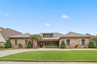 104 Chicot Cove, Ridgeland, MS 39157