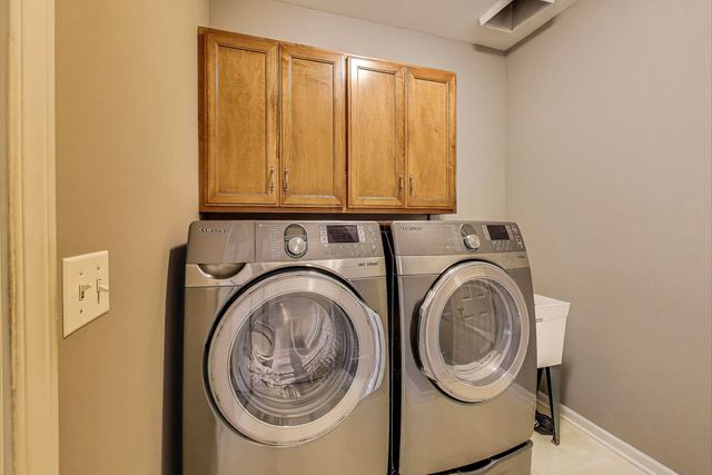 23058 Arbor Creek Drive, Plainfield, IL 60586