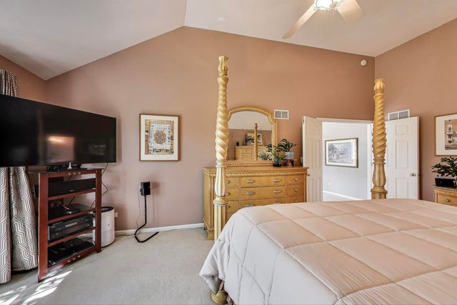 23058 Arbor Creek Drive, Plainfield, IL 60586