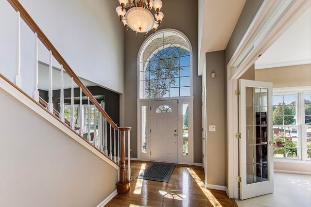 23058 Arbor Creek Drive, Plainfield, IL 60586