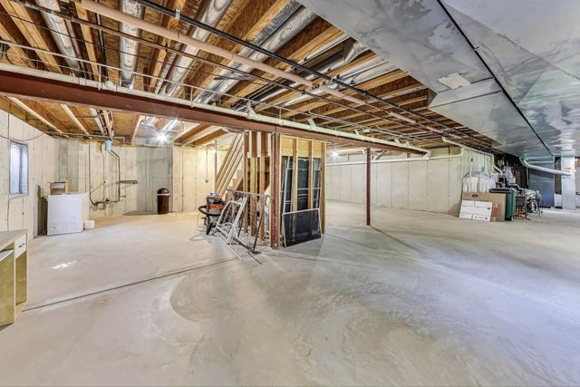 23058 Arbor Creek Drive, Plainfield, IL 60586