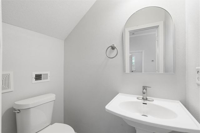 11314 Shadyside Lane, Montgomery, TX 77356