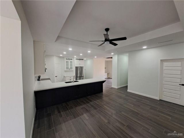 708 E 3rd Avenue, Elsa, TX 78543