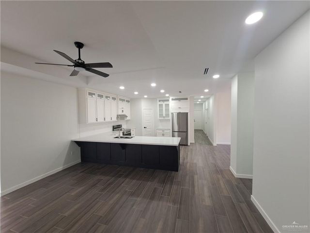 708 E 3rd Avenue, Elsa, TX 78543