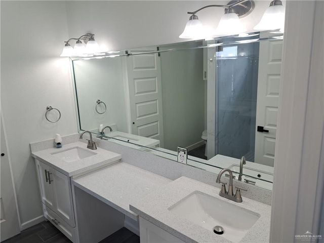 708 E 3rd Avenue, Elsa, TX 78543