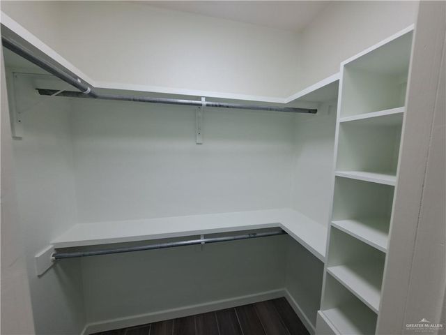 708 E 3rd Avenue, Elsa, TX 78543