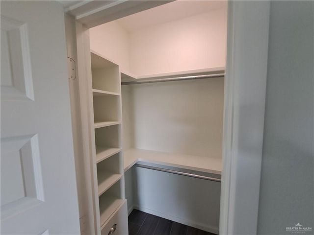 708 E 3rd Avenue, Elsa, TX 78543