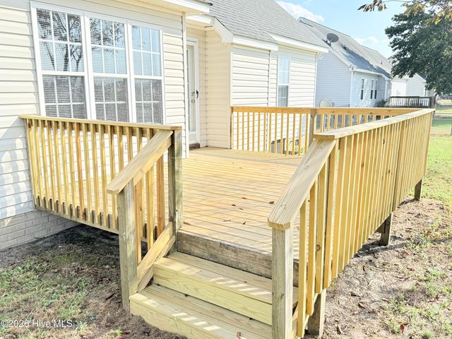 109 Willowbrook Drive, Pikeville, NC 27863