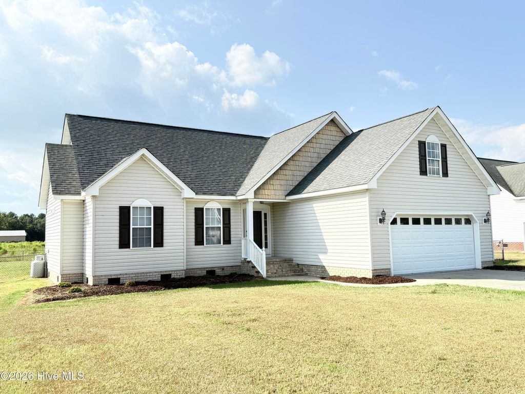 109 Willowbrook Drive, Pikeville, NC 27863