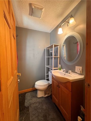 74 Rockland Avenue, Bradford City, PA 16701