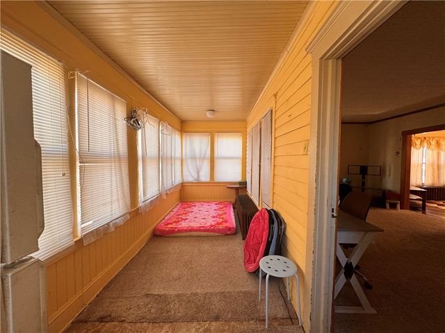 74 Rockland Avenue, Bradford City, PA 16701