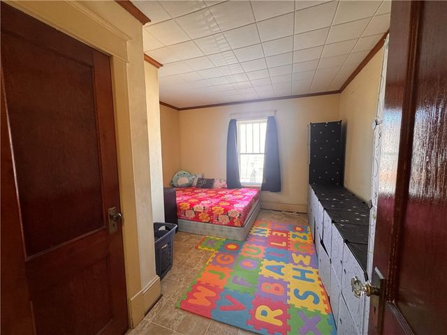 74 Rockland Avenue, Bradford City, PA 16701