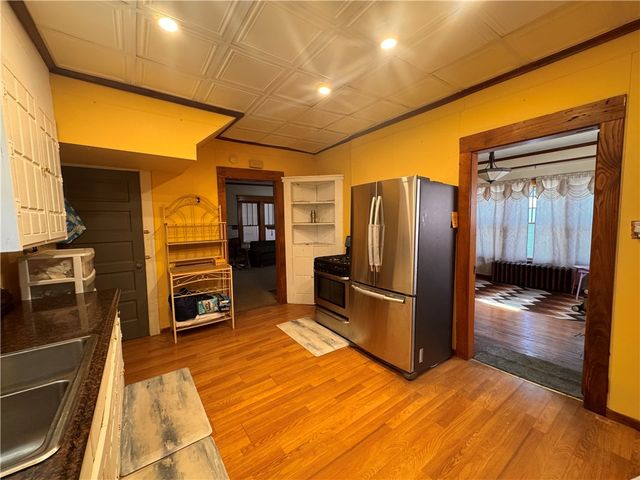 74 Rockland Avenue, Bradford City, PA 16701