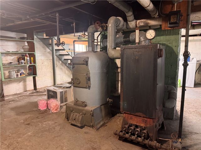 74 Rockland Avenue, Bradford City, PA 16701