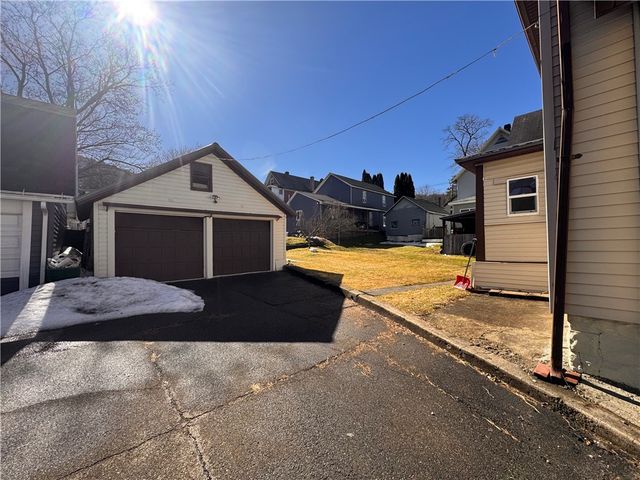 74 Rockland Avenue, Bradford City, PA 16701