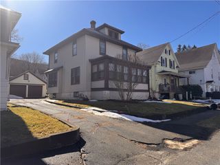 74 Rockland Avenue, Bradford City, PA 16701